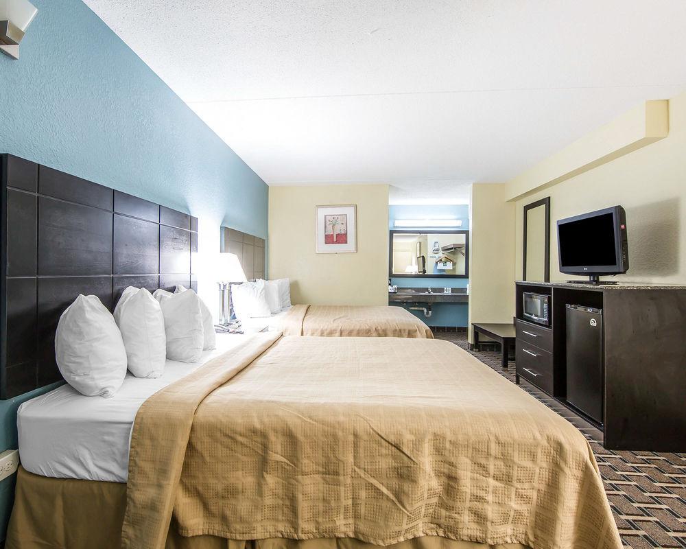 Oyo Hotel Knoxville Tn Cedar Bluff I-40 ภายนอก รูปภาพ