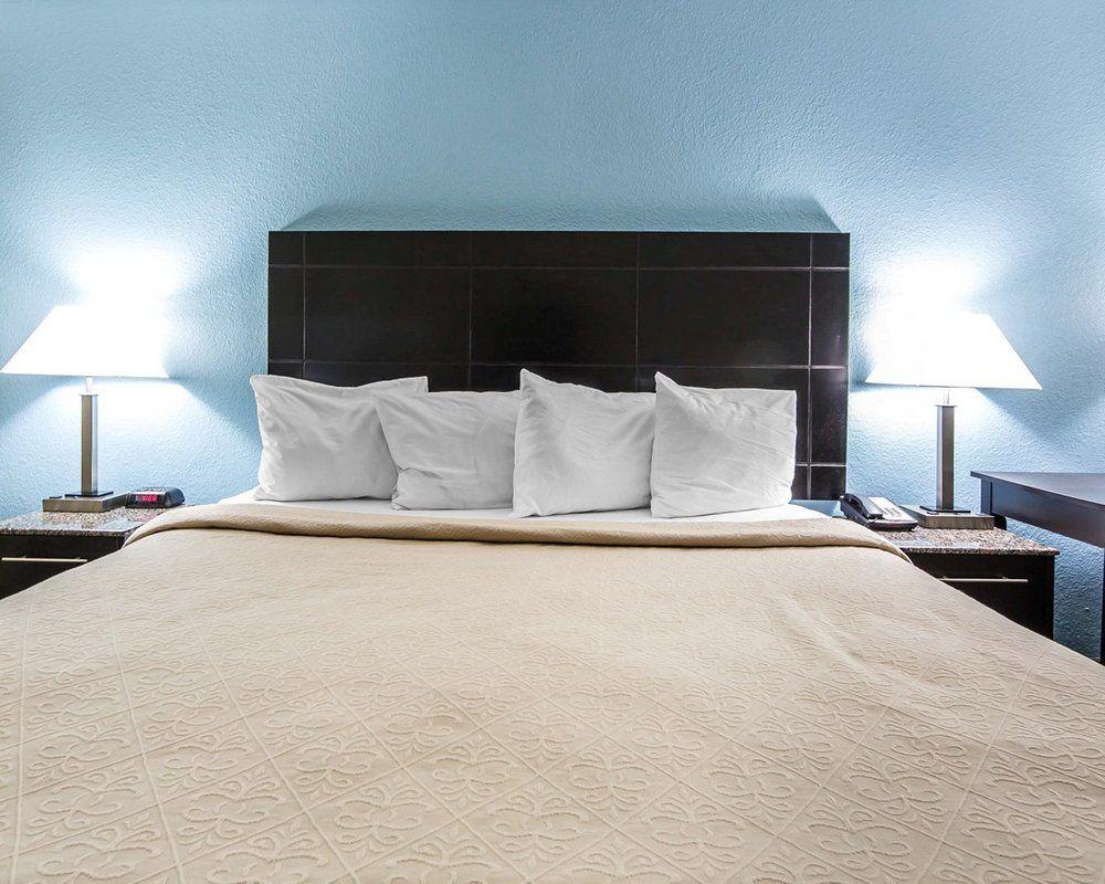 Oyo Hotel Knoxville Tn Cedar Bluff I-40 ภายนอก รูปภาพ