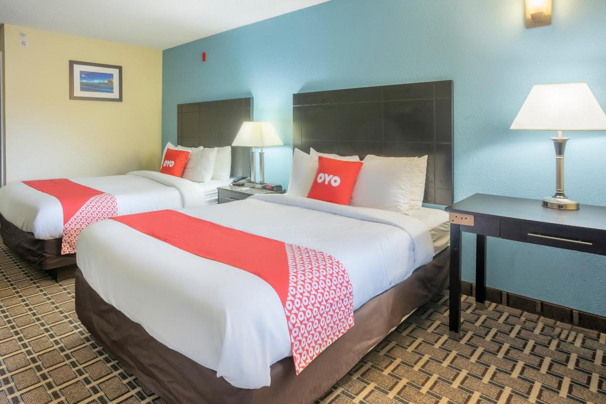 Oyo Hotel Knoxville Tn Cedar Bluff I-40 ภายนอก รูปภาพ